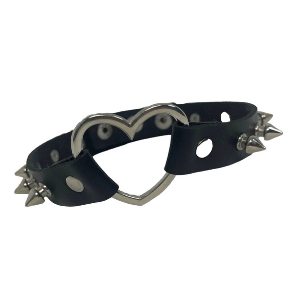 Unbranded Jewelry - Retro Leather Rivet Spike Heart Choker Necklace Love Metal Punk Collar Black